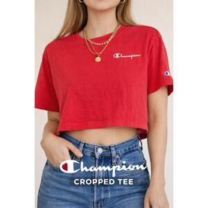 Champion Cropped T Shirt Medium Red Logo Athleisure Short Sleeve